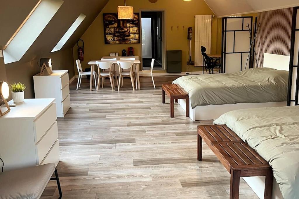Gite Et Chambre D'Hote Gussignies Dış mekan fotoğraf