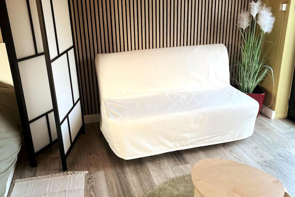 Gite Et Chambre D'Hote Gussignies Dış mekan fotoğraf